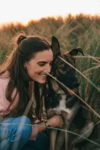 Opdag skjulte hemmeligheder på førende stor hundetøjsfabrik (2)