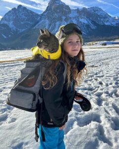 explorer l'essor des fournisseurs de gros sacs à dos pour chats (2)