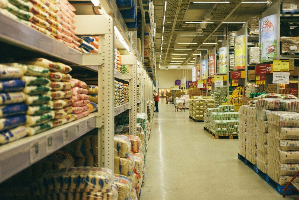 how to find and choose the best pet product manufacturer 10 steps for bulk buyers (1) how to find and choose the best pet product manufacturer 10 steps for bulk buyers (1)